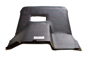 MTZ müszerfal burkolat első