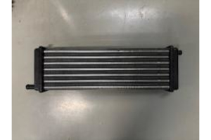 MTZ Fűtőradiátor új téglalap kétoldali bekötés